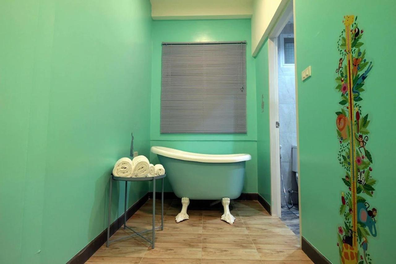 R 17 Living Hotel กรุงเทพมหานคร ภายนอก รูปภาพ