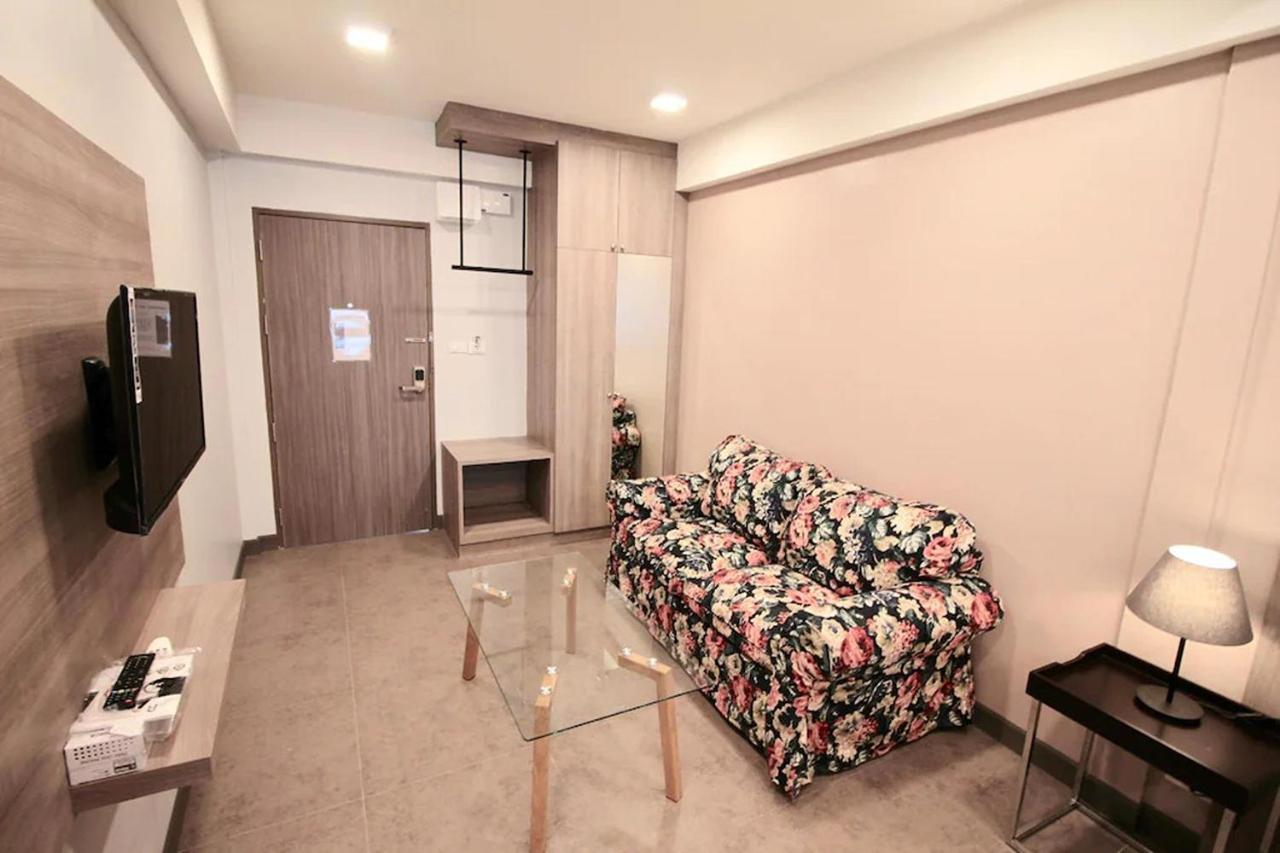 R 17 Living Hotel กรุงเทพมหานคร ภายนอก รูปภาพ