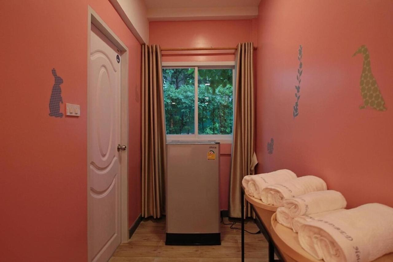 R 17 Living Hotel กรุงเทพมหานคร ภายนอก รูปภาพ