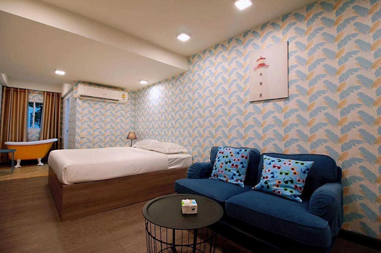 R 17 Living Hotel กรุงเทพมหานคร ภายนอก รูปภาพ